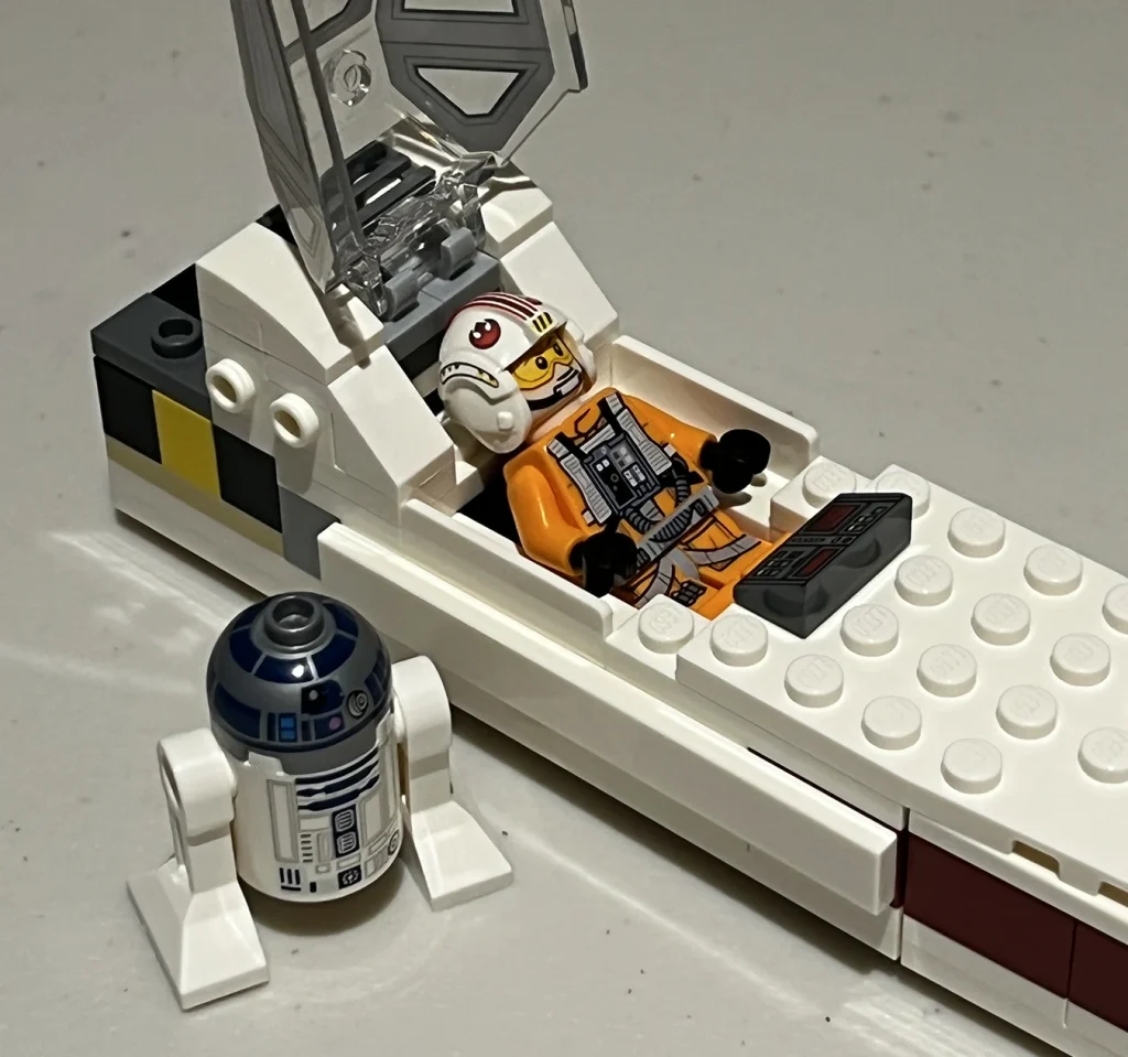 Lego x wing cockpit piece sale