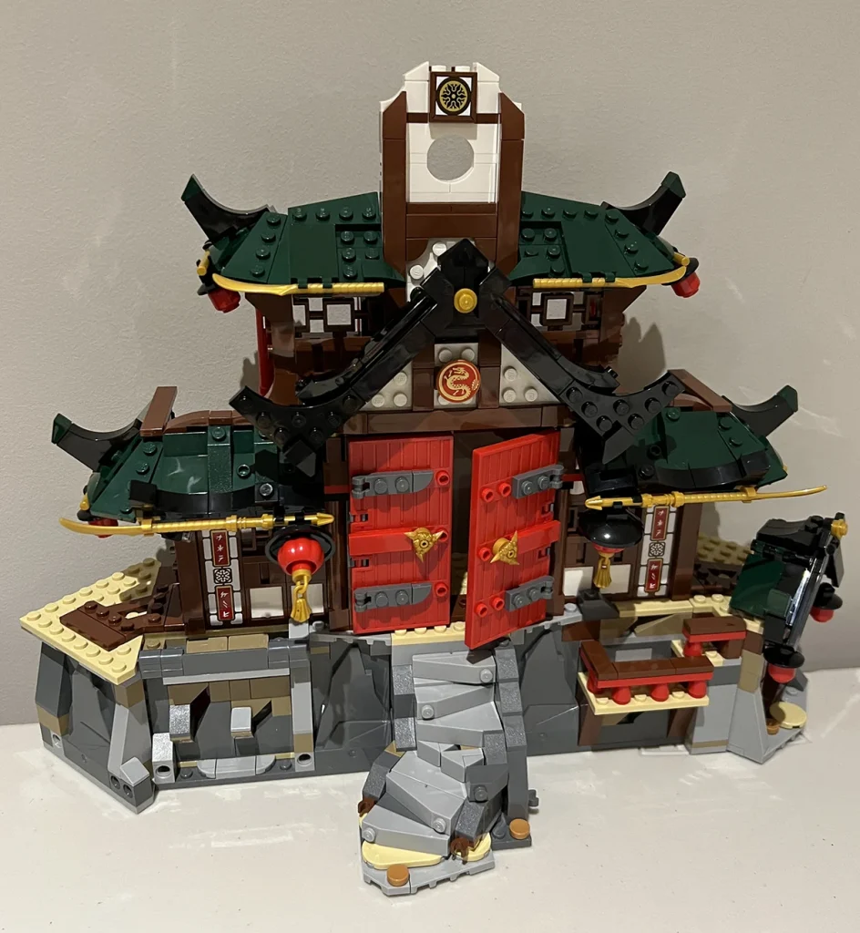 ▻ Review: LEGO Ninjago 71767 Ninja Dojo Temple - HOTH BRICKS