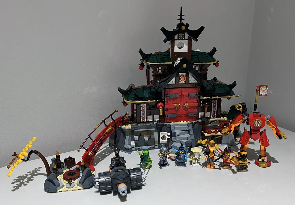 lego ninjago 2022 battle for ninjago city