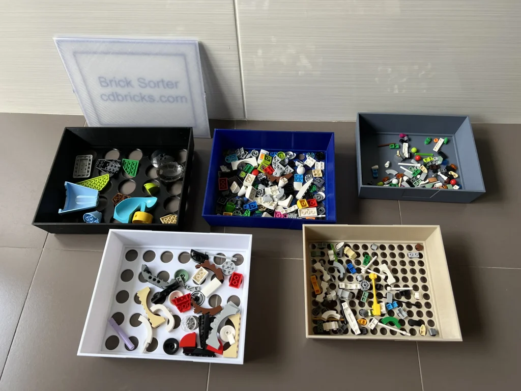 Lego brick sorting tray that nests neatly inside itself : r/functionalprint